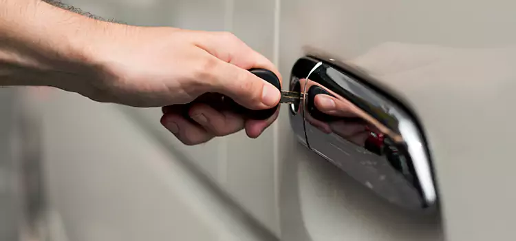Why Choose Our Auto Locksmith Team in McDonough, GA?